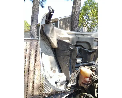 INTERNATIONAL 4300 HOOD