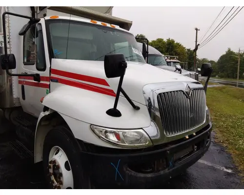 INTERNATIONAL 4300 HOOD