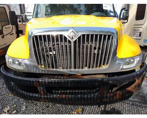INTERNATIONAL 4300 HOOD