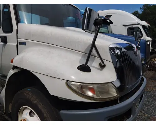 INTERNATIONAL 4300 HOOD