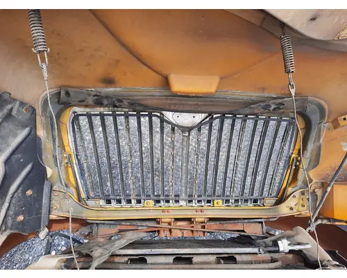 INTERNATIONAL 4300 HOOD