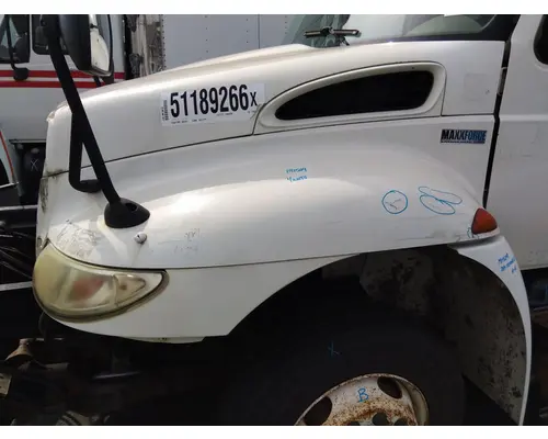 INTERNATIONAL 4300 HOOD