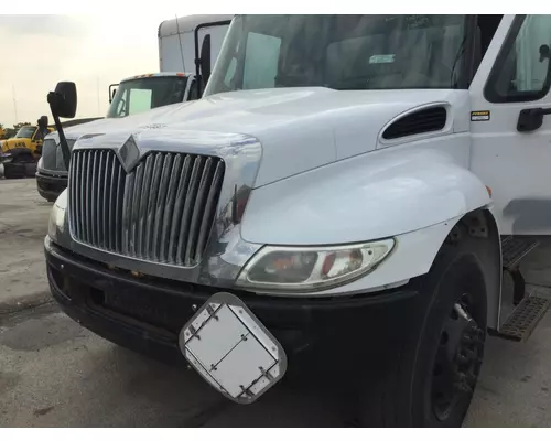 INTERNATIONAL 4300 HOOD