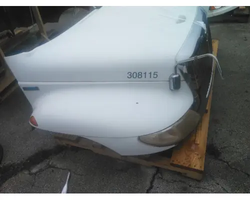 INTERNATIONAL 4300 HOOD