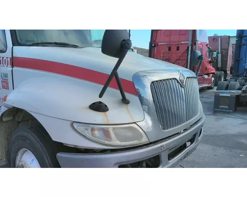 INTERNATIONAL 4300 HOOD