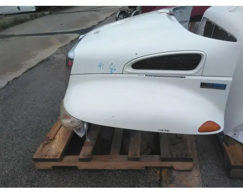 INTERNATIONAL 4300 HOOD