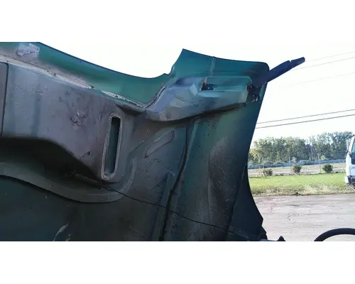 INTERNATIONAL 4300 HOOD