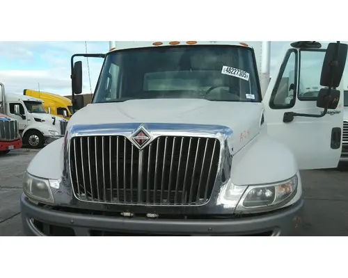 INTERNATIONAL 4300 HOOD