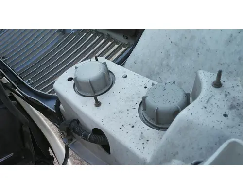 INTERNATIONAL 4300 HOOD