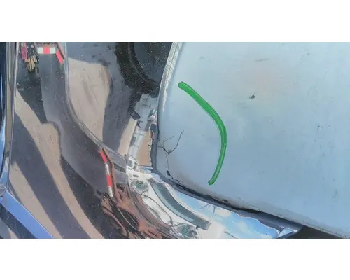 INTERNATIONAL 4300 HOOD