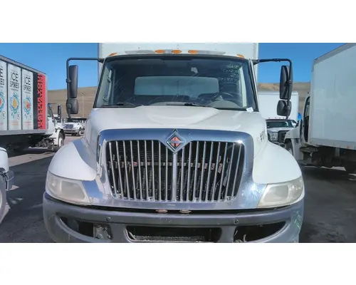 INTERNATIONAL 4300 HOOD