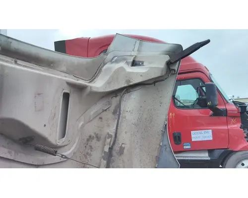 INTERNATIONAL 4300 HOOD