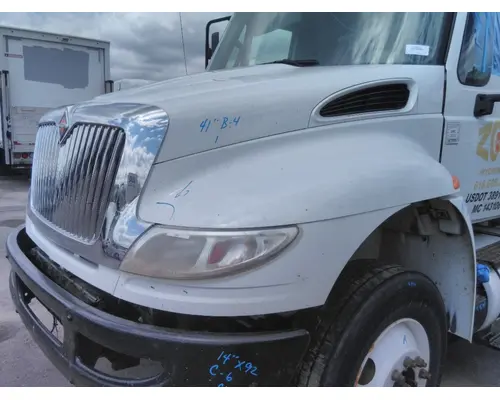 INTERNATIONAL 4300 HOOD