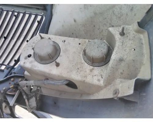 INTERNATIONAL 4300 HOOD