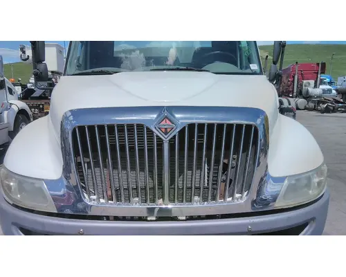INTERNATIONAL 4300 HOOD