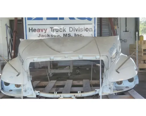 INTERNATIONAL 4300 HOOD