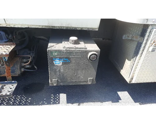 INTERNATIONAL 4300 HYDRAULIC TANK