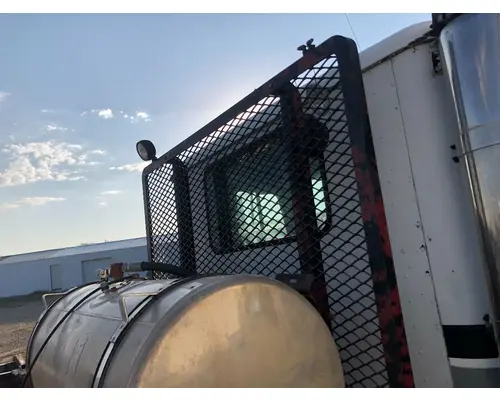 INTERNATIONAL 4300 Headache Rack