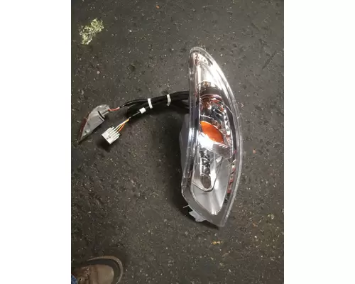 INTERNATIONAL 4300 Headlamp Assembly