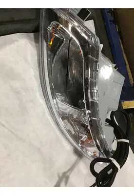 INTERNATIONAL 4300 Headlamp Assembly