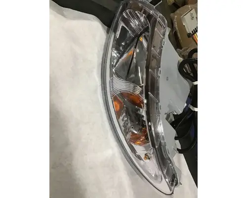 INTERNATIONAL 4300 Headlamp Assembly