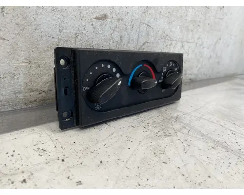 INTERNATIONAL 4300 Heater or Air Conditioner Parts, Misc.