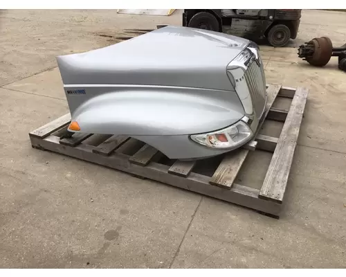 INTERNATIONAL 4300 Hood Assembly