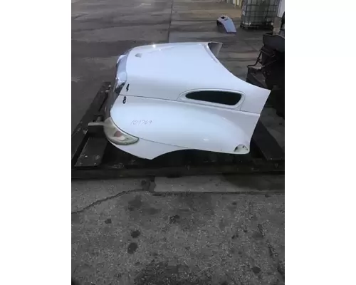 INTERNATIONAL 4300 Hood Assembly