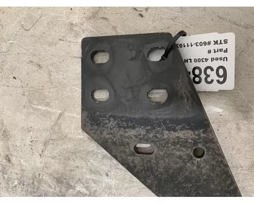 INTERNATIONAL 4300 Hood Hinge