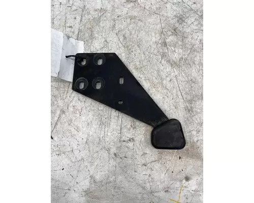 INTERNATIONAL 4300 Hood Hinge