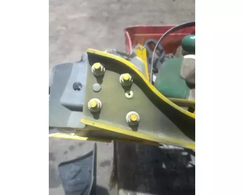 INTERNATIONAL 4300 Hood Hinge