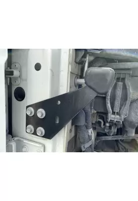 INTERNATIONAL 4300 Hood Rest