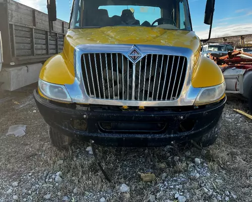 INTERNATIONAL 4300 Hood