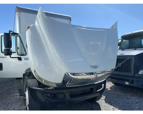 INTERNATIONAL 4300 Hood