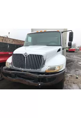 INTERNATIONAL 4300 Hood