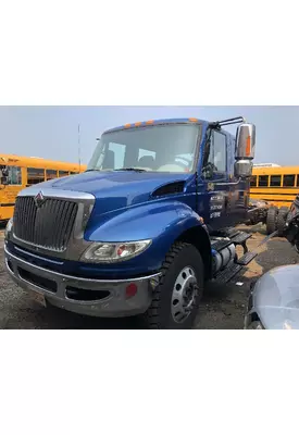 INTERNATIONAL 4300 Hood