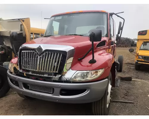 INTERNATIONAL 4300 Hood