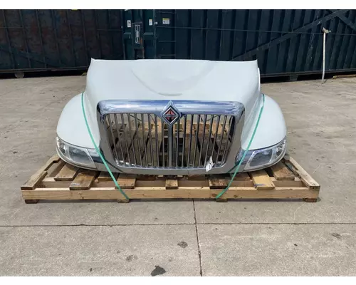 INTERNATIONAL 4300 Hood