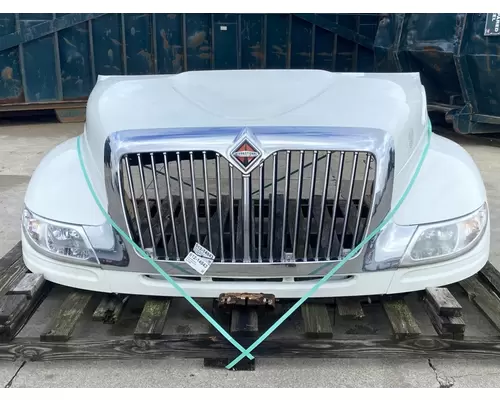 INTERNATIONAL 4300 Hood