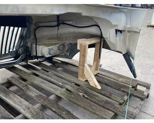 INTERNATIONAL 4300 Hood