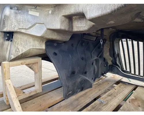 INTERNATIONAL 4300 Hood