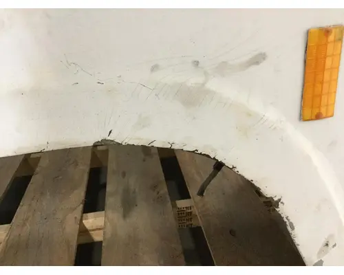 INTERNATIONAL 4300 Hood