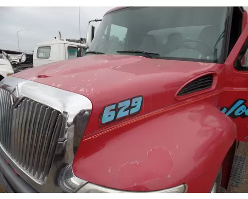 INTERNATIONAL 4300 Hood