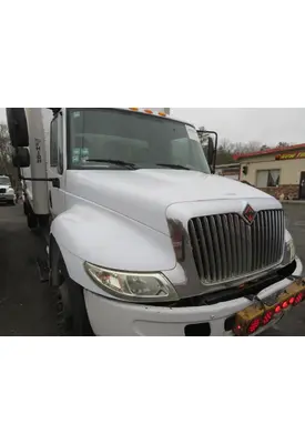 INTERNATIONAL 4300 Hood