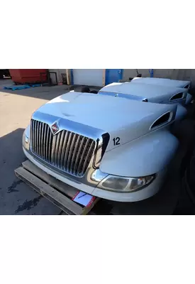 INTERNATIONAL 4300 Hood