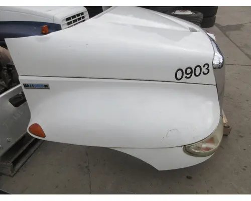 INTERNATIONAL 4300 Hood