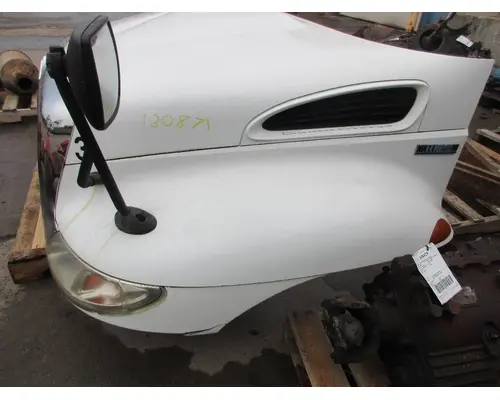 INTERNATIONAL 4300 Hood