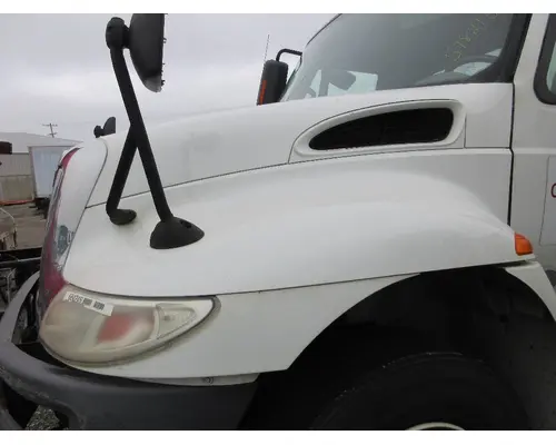 INTERNATIONAL 4300 Hood