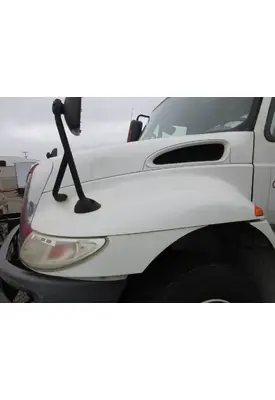 INTERNATIONAL 4300 Hood
