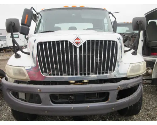 INTERNATIONAL 4300 Hood